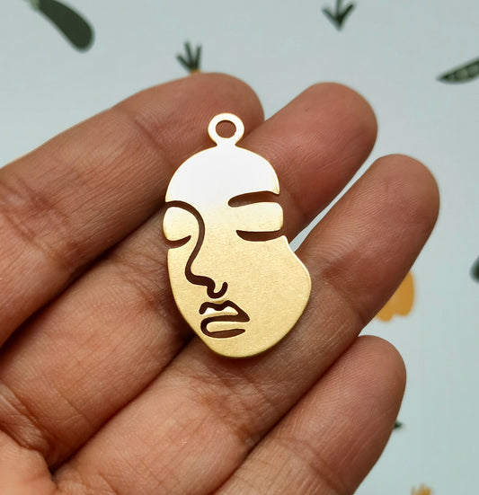 Face charm