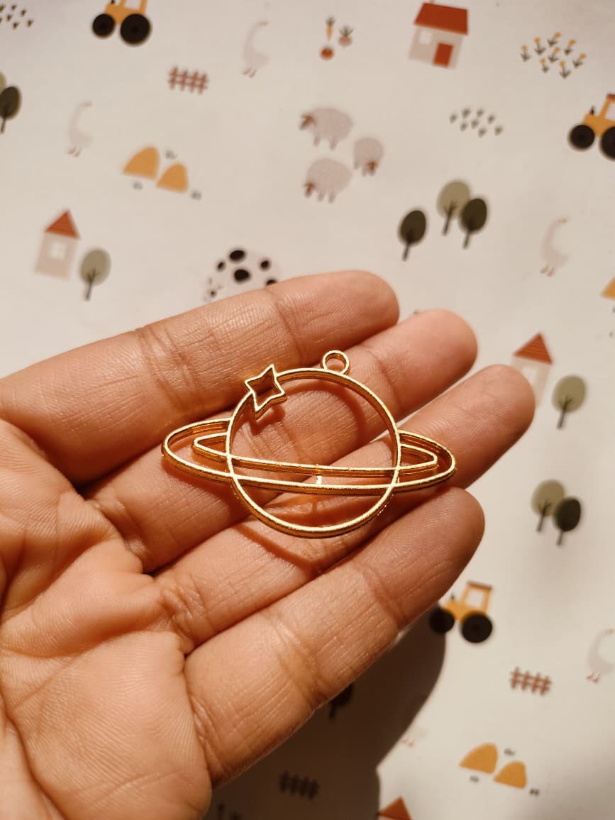 Planet Alloy Charm | Resin Jewellery Charm
