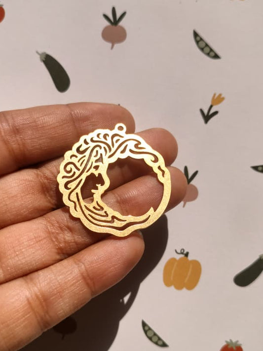 Mythologic , Wavy Woman Laser Cut, Round Charms, Flat Clouds Woman Face Charms,