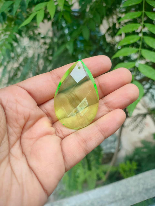 Almond Glass Crystal 50 mm | Apple Green