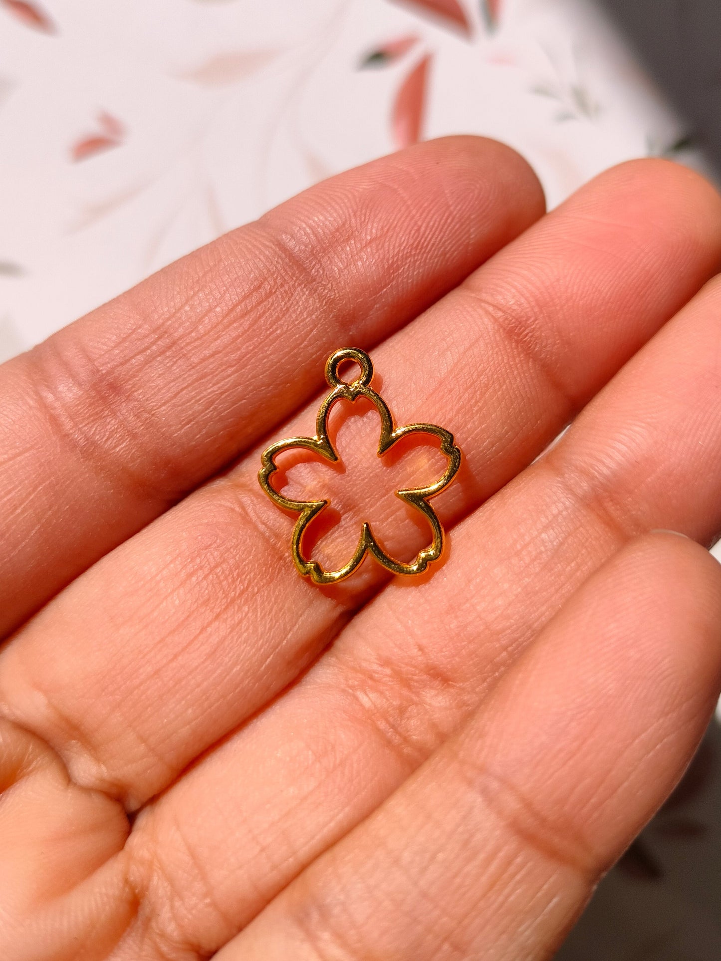 Sakura Flower Bezel |17*15 mm |Pendant | Resin Alloy Jewelry Making