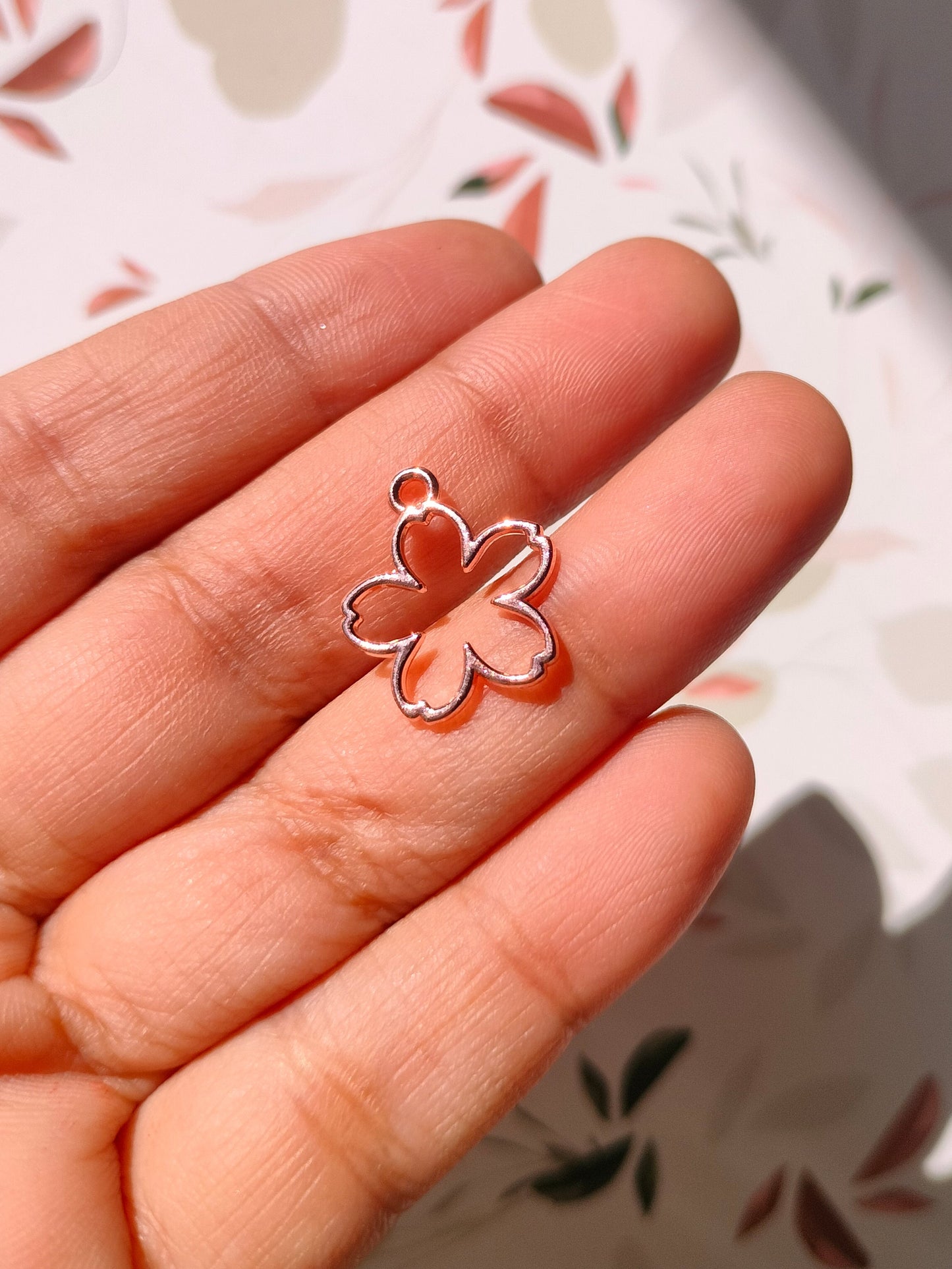 Sakura Flower Bezel |17*15 mm |Pendant | Resin Alloy Jewelry Making
